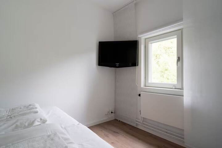Room 344 of 865
