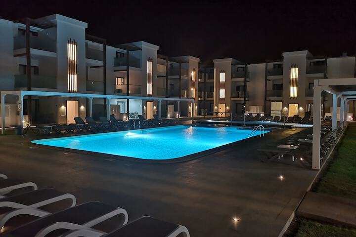 Pool 30 of 71