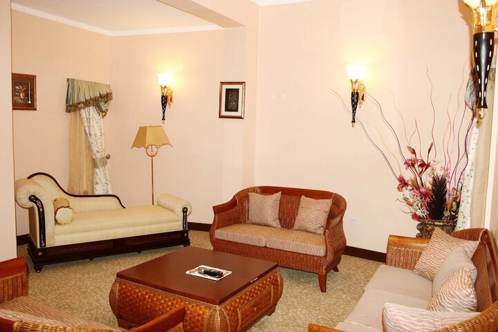 Room 20 of 66