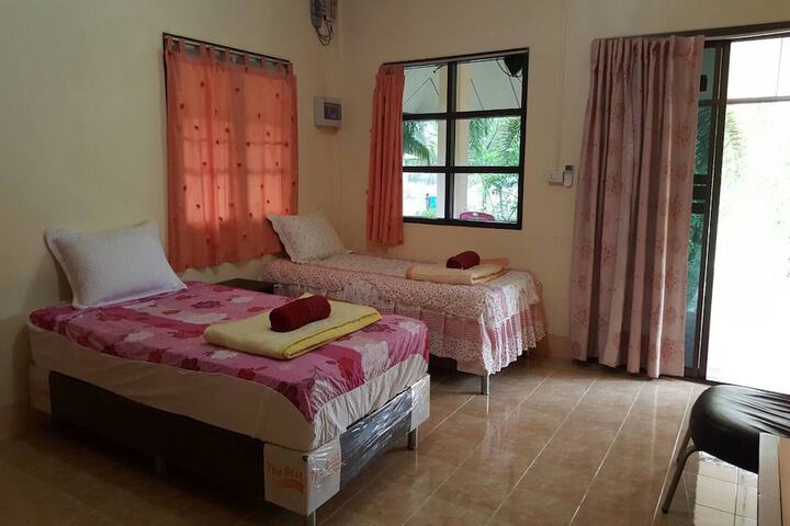 Room 12 of 61