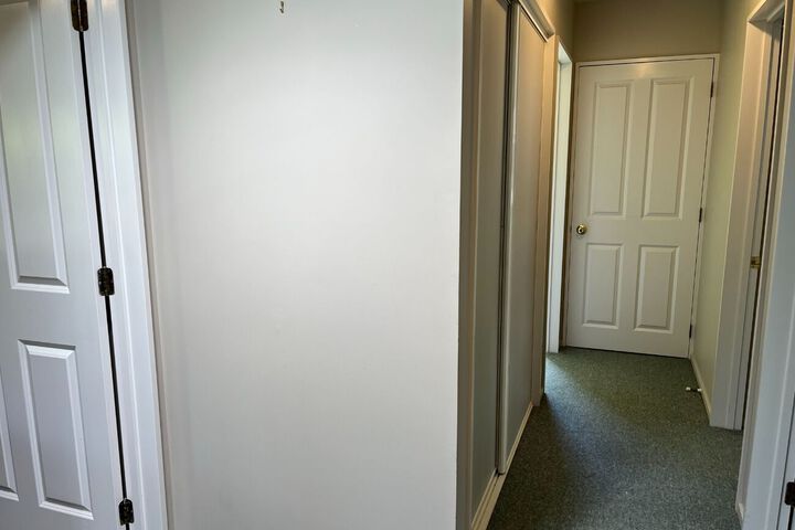 Ballroom/Hall 15 of 34