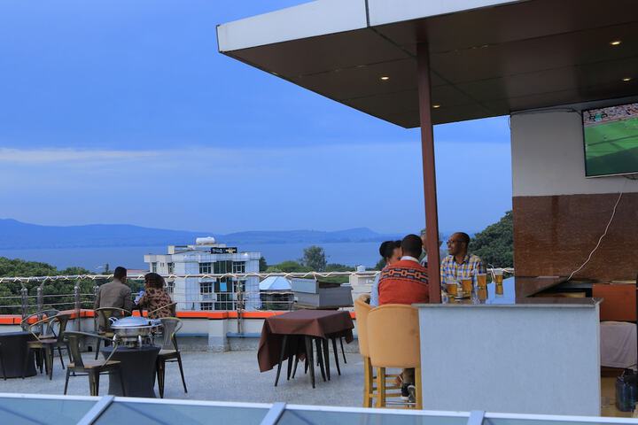 Terrace/Patio 13 of 30