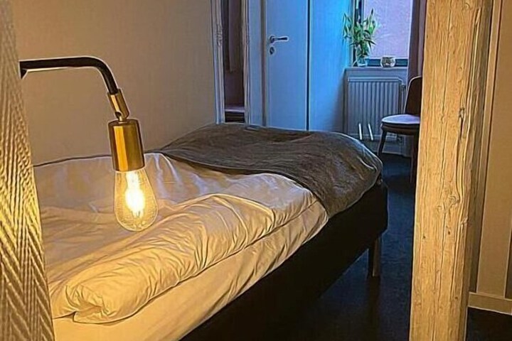 Room 15 of 58