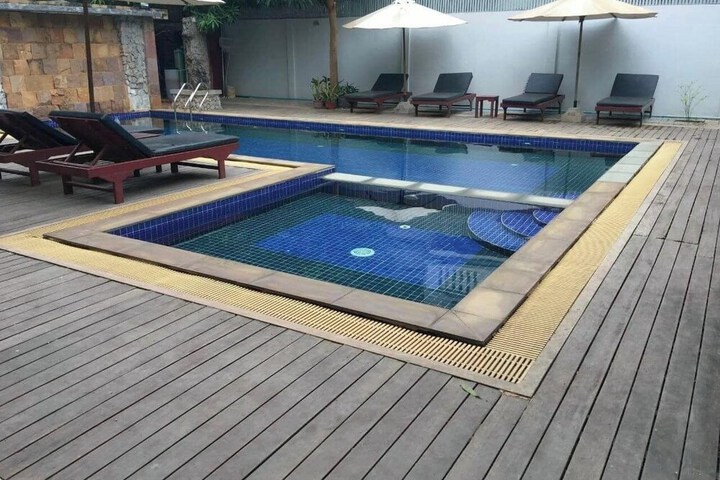 Hotel 27 of 27