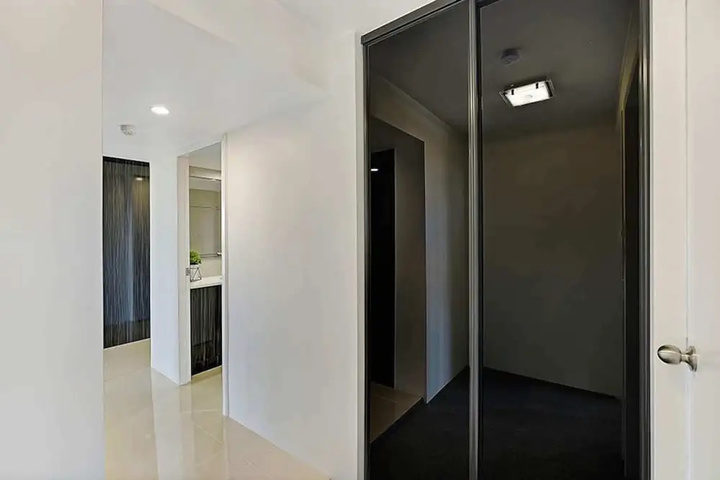 Grand Bright, Modern Home