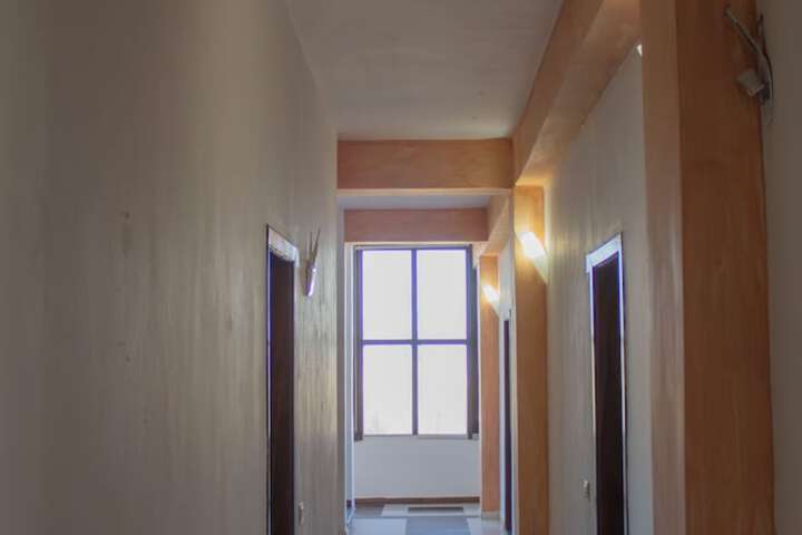 Room 28 of 51