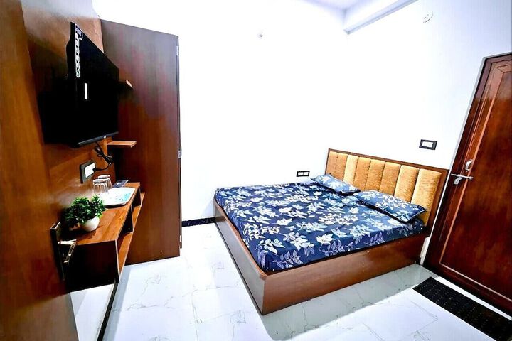 Room 14 of 71