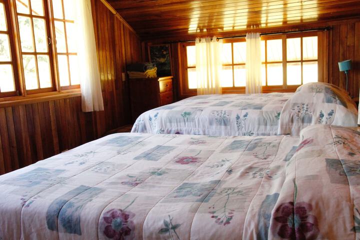 Room 4 of 154