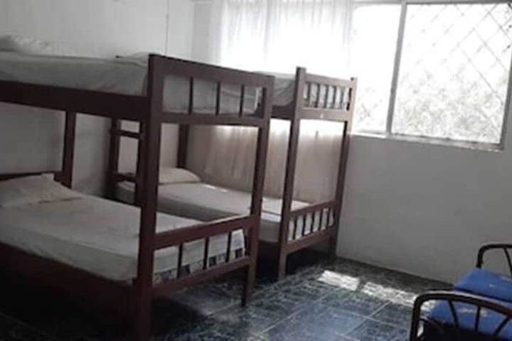 Room 5 of 27