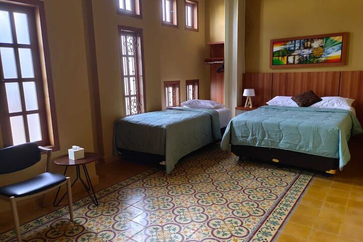 Room 14 of 29