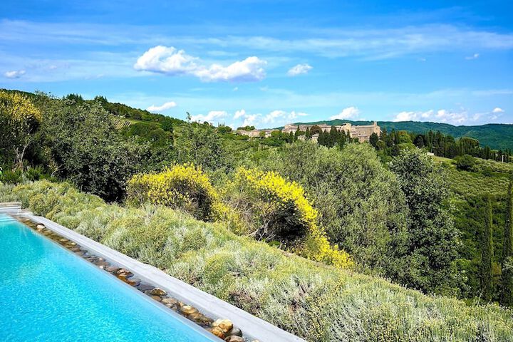 Pool 40 of 64