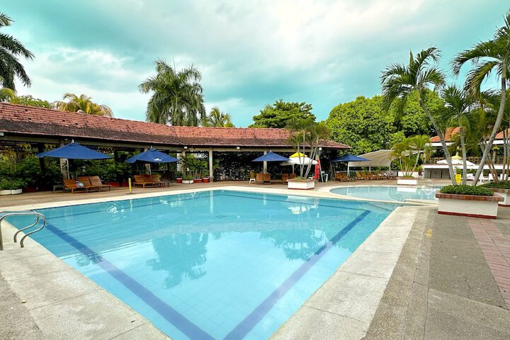 Pool 20 of 59