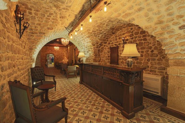 Hotel Interior 4 of 24