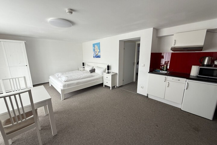 Room 10 of 62
