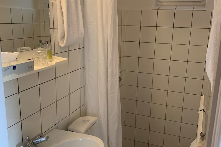Room 29 of 57