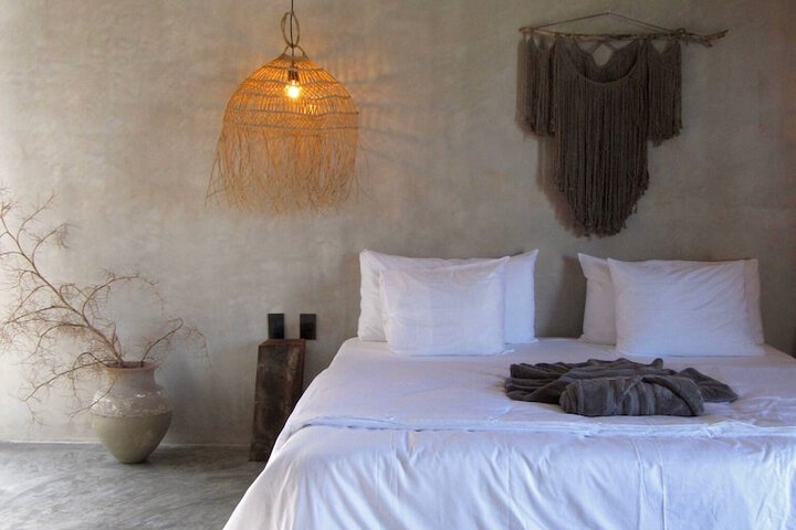 Room 10 of 60