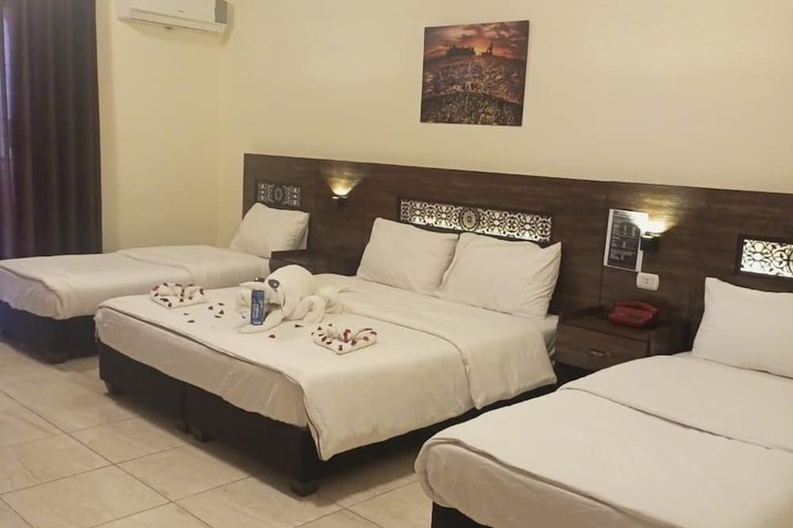 Room 9 of 64