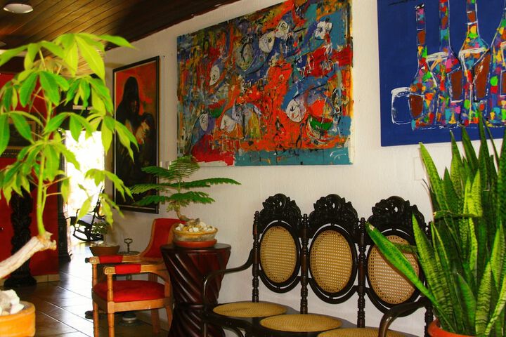 Hotel 3 of 116