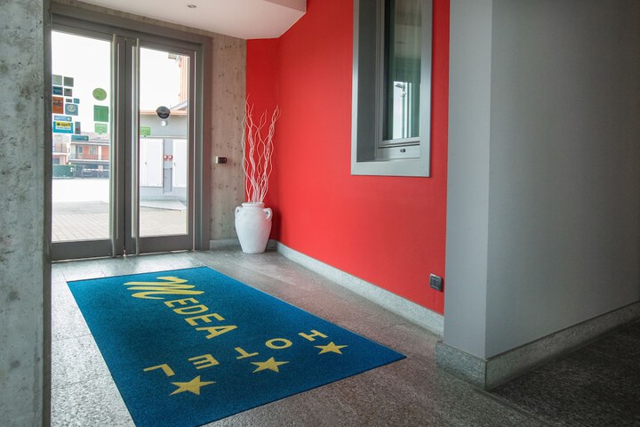 Hotel 2 of 69