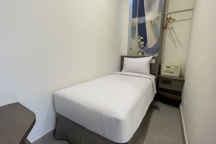 Room 13 of 56