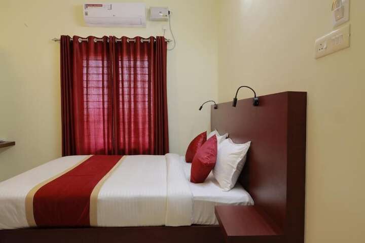 Room 8 of 27