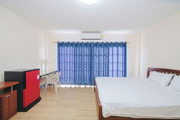 Room 18 of 41