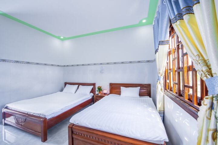 Room 6 of 29