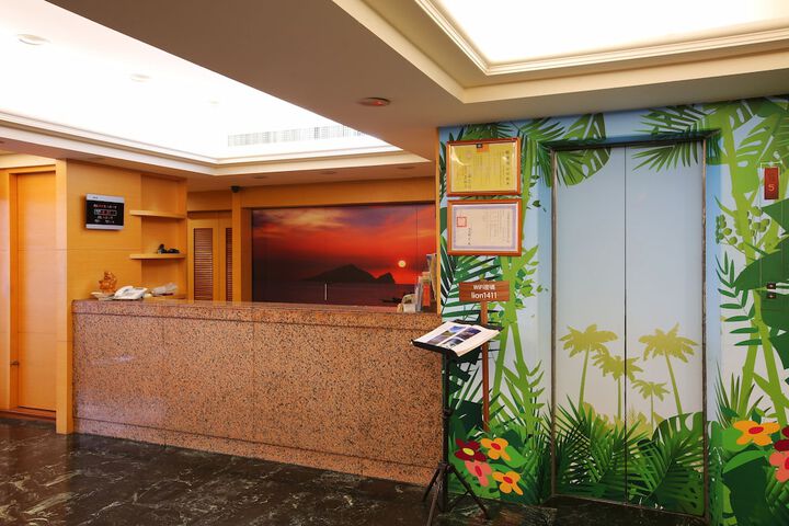 Hotel Interior 10 of 41
