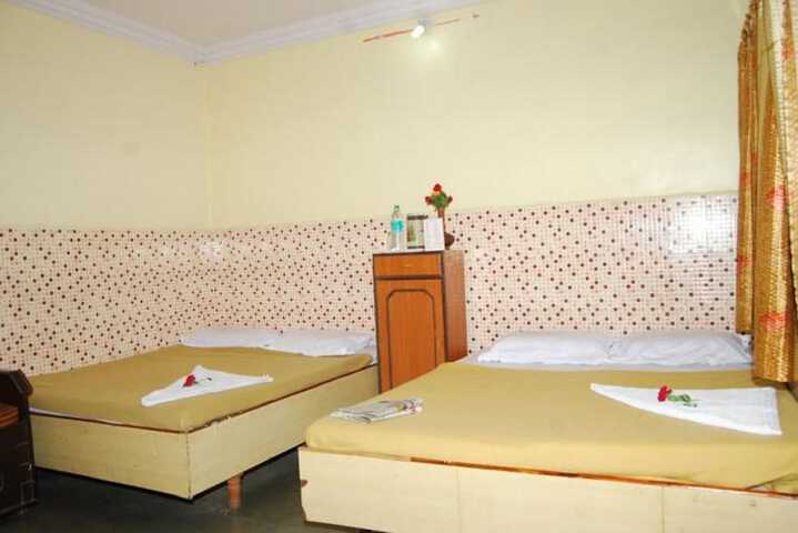 Room 9 of 30