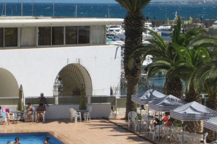 Pool Hotel