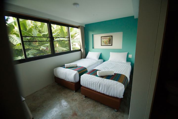 Room 10 of 53