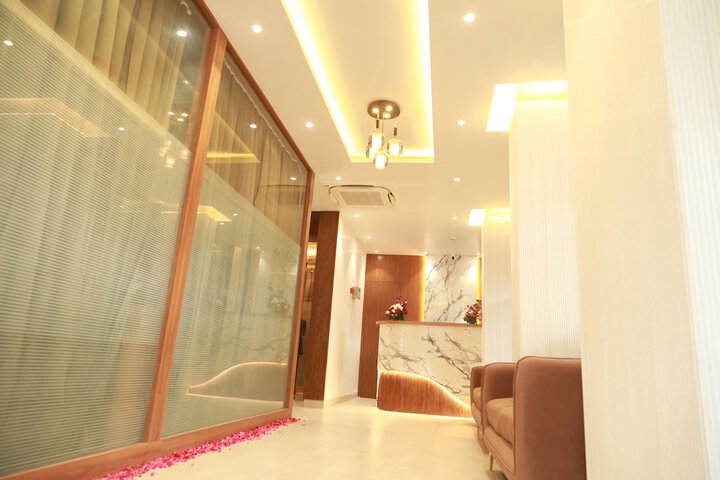 Hotel Interior 4 of 27