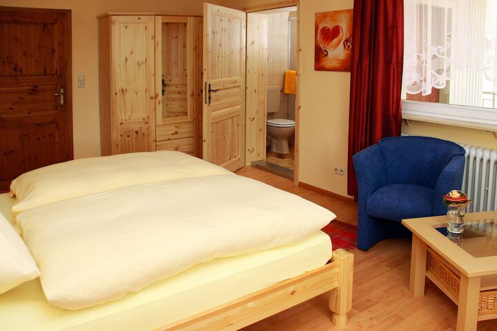 Room 2 of 12