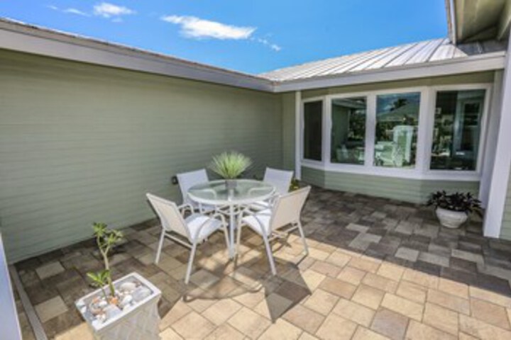 Terrace/Patio 6 of 53