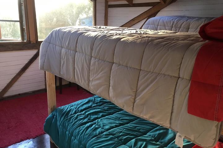 Room 2 of 34