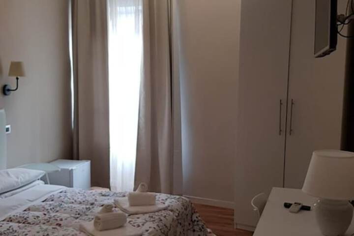 Room 15 of 47