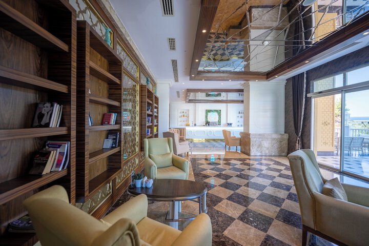 Hotel Interior 6 of 525