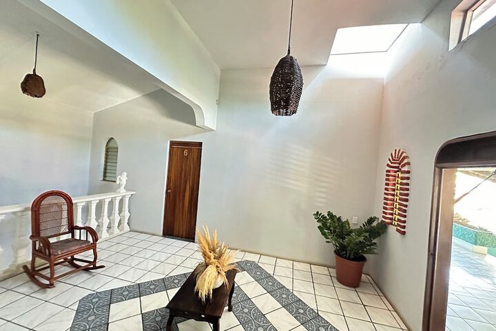 Room 15 of 22