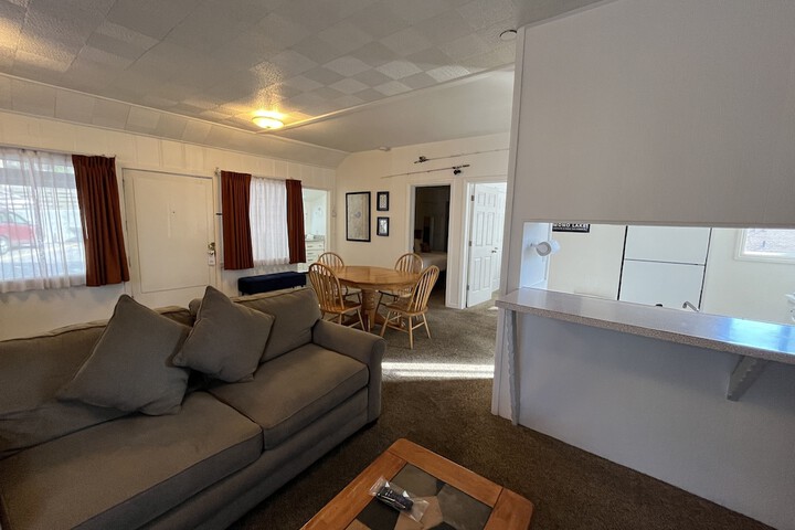 Room 82 of 133