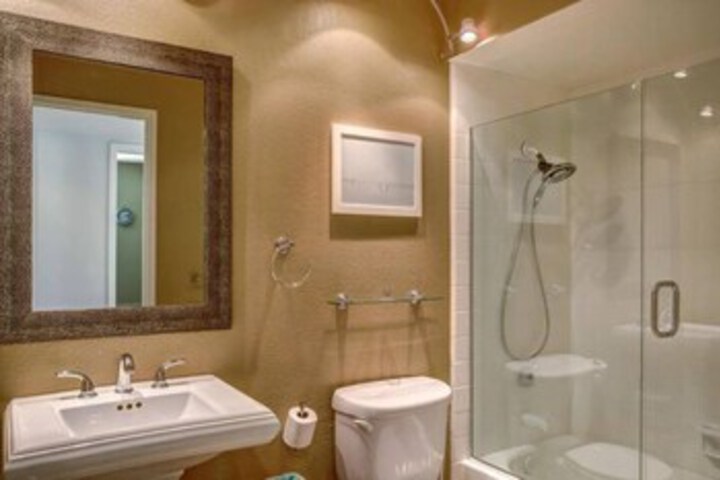 Room 14 of 47