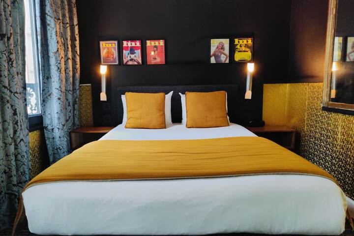 Room 18 of 74