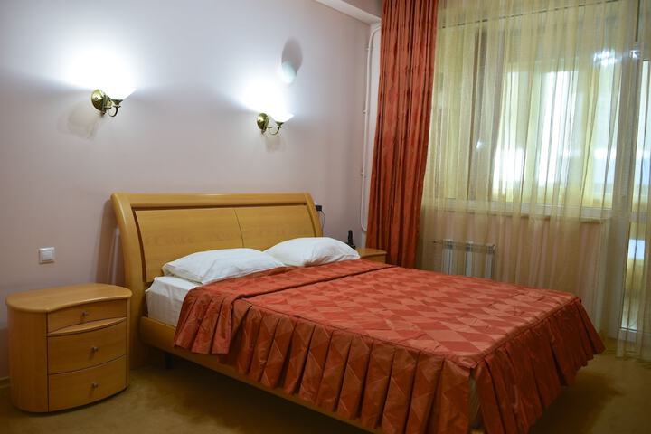Room 34 of 42