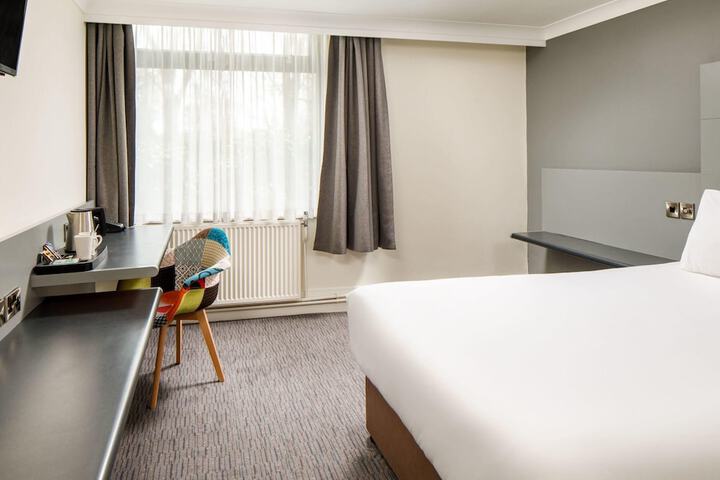 Room 22 of 81