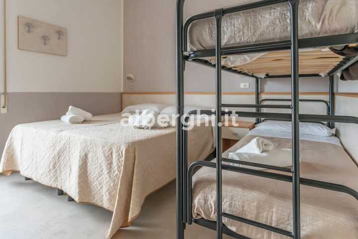 Room 13 of 45