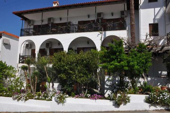 Hotel 38 of 58