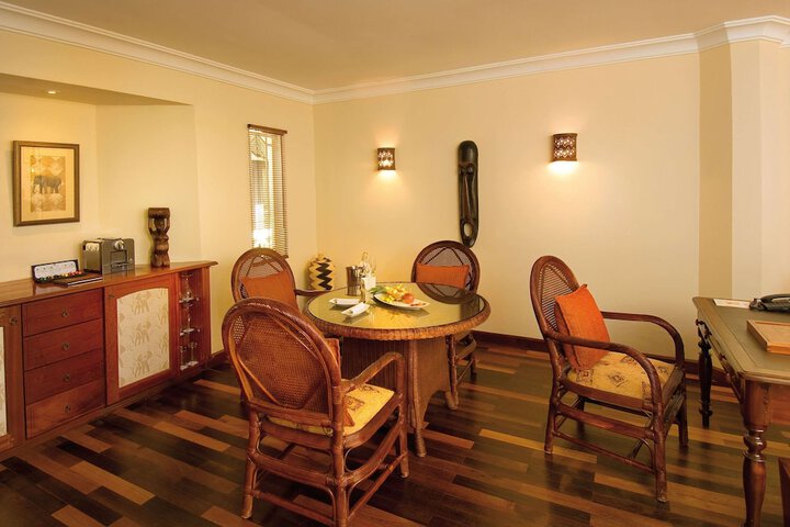 Dining 145 of 209