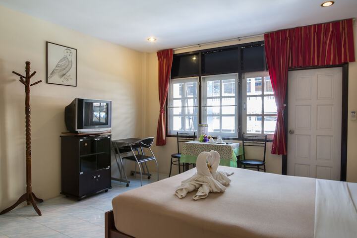 Room 34 of 61