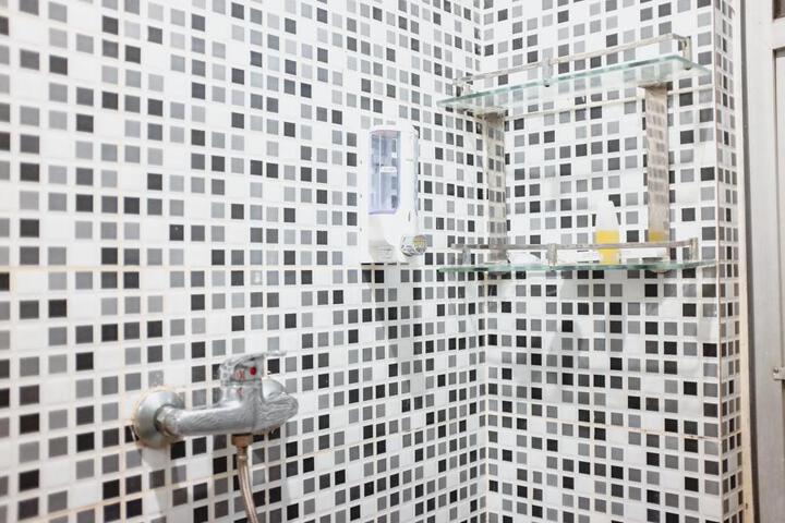 RedDoorz Plus near Palembang Indah Mall