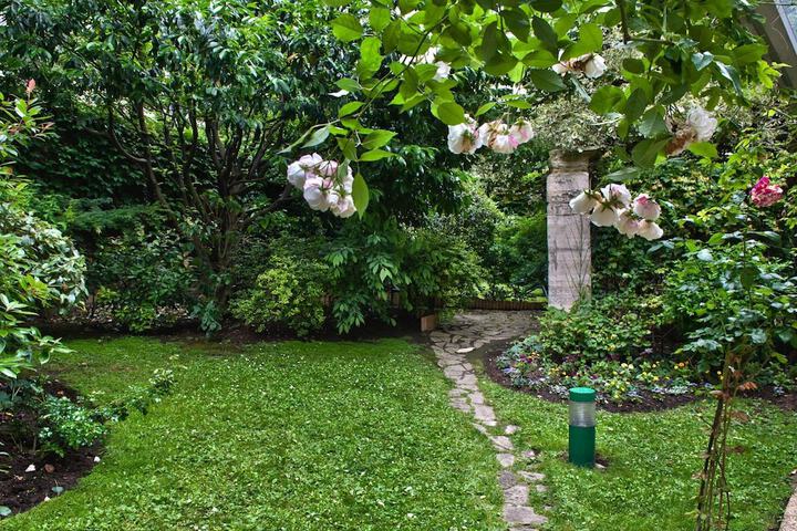 Property Grounds 48 of 59