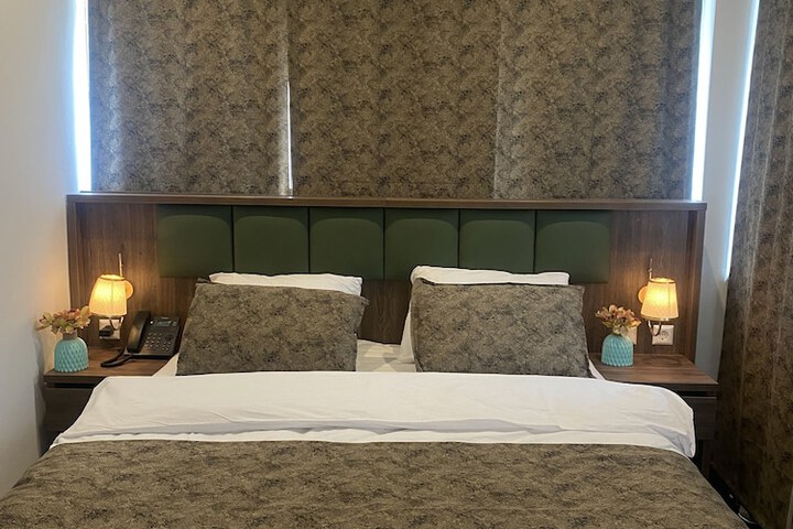 Room 21 of 46